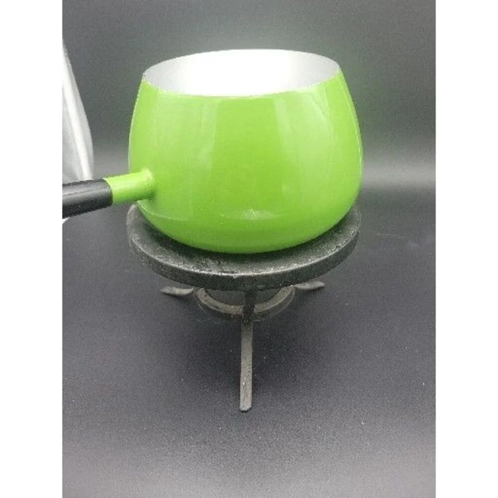 AVOCADO GREEN FONDUE POT W STAND USED LOOK AT THE PICTURES PLEASE